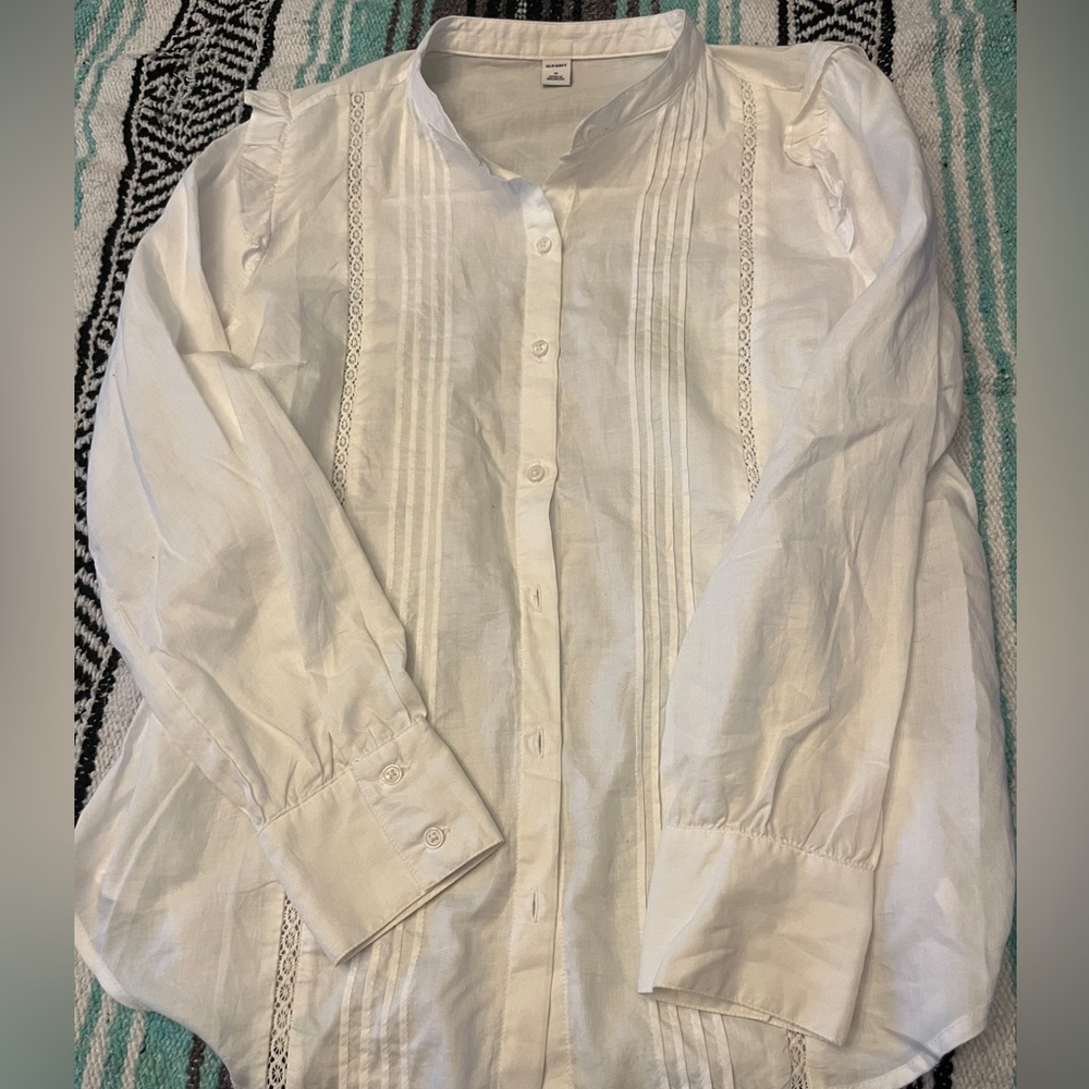 Old Navy button down with lace and ruffle detail
